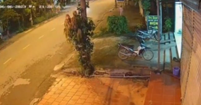 Video camera: Tngt kinh hoàng tại Vĩnh Phúc khiến nhiều thanh niên tử vong tại chỗ