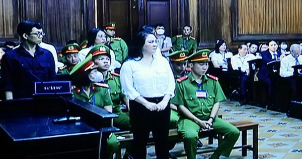 Nóng: Video phiên hòa xét xử bà Nguyễn Phương Hằng