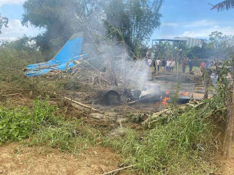 Video: Biến căng rơi máy bay tại Điện Nam